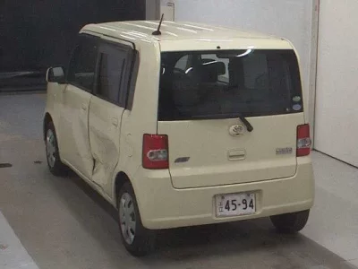 Daihatsu MOVE CONTE