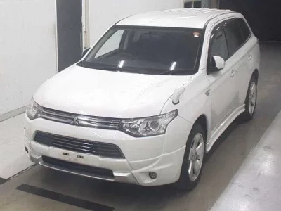 Mitsubishi OUTLANDER PHEV