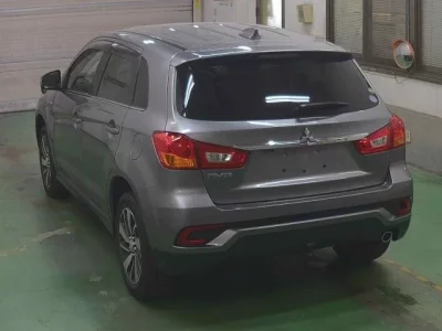 Mitsubishi RVR
