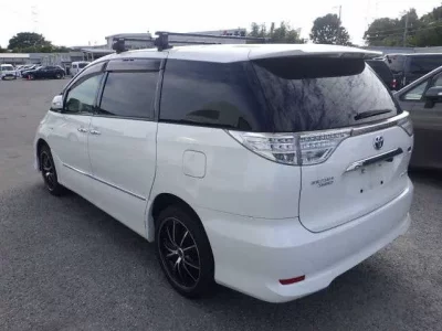Toyota ESTIMA HYBRID