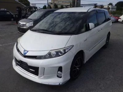 Toyota ESTIMA HYBRID