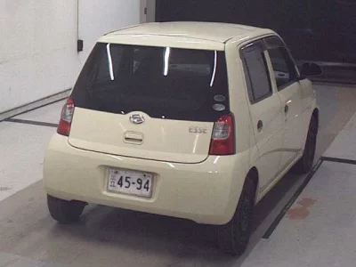 Daihatsu Esse