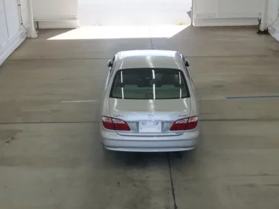 Nissan CEFIRO