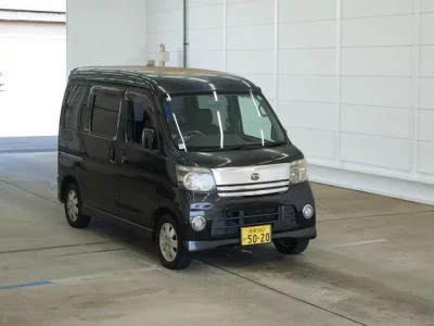 Daihatsu Atrai Wagon