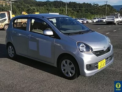 Daihatsu MIRA E S