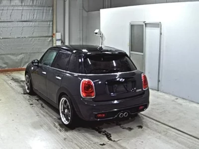 BMW MINI