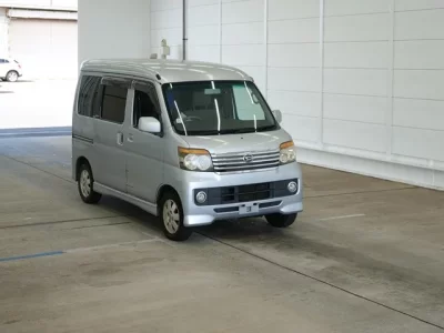 Daihatsu Atrai Wagon