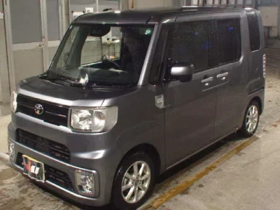 Toyota PIXIS MEGA