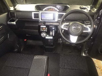 Toyota PIXIS MEGA