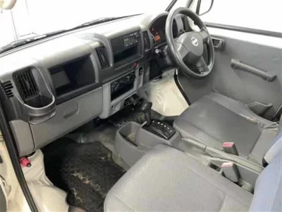 Nissan CLIPPER TRUCK