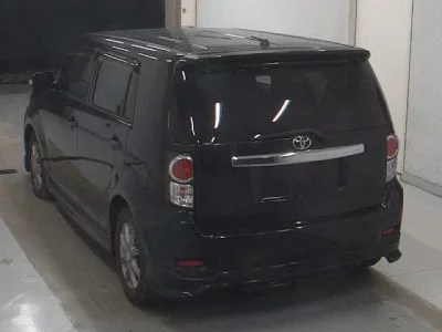 Toyota COROLLA RUMION