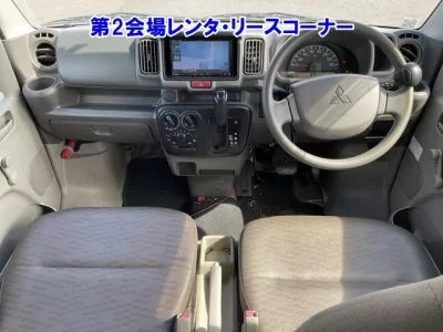 Mitsubishi MINICAB VAN