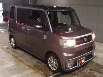 Toyota PIXIS MEGA