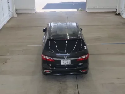 Nissan LAFESTA