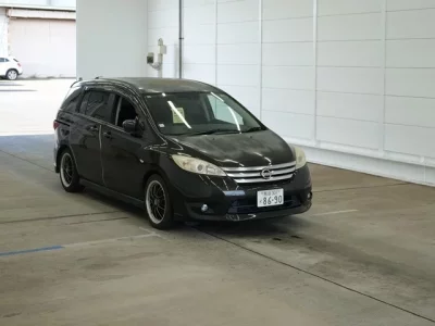 Nissan LAFESTA