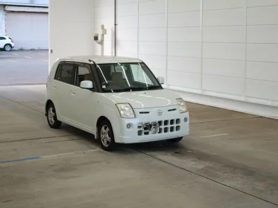 Nissan PINO