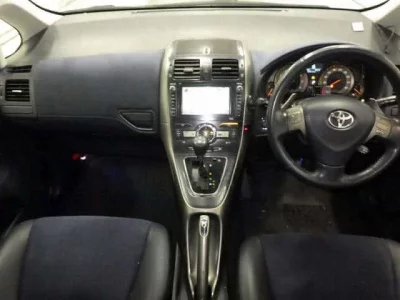 Toyota BLADE