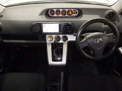 Toyota COROLLA RUMION