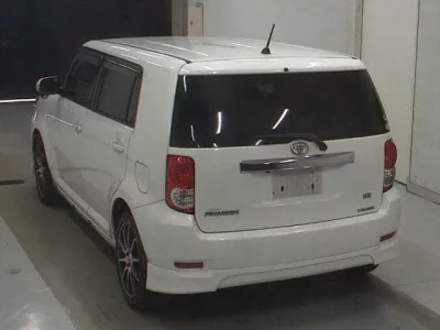 Toyota COROLLA RUMION