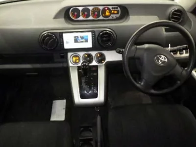 Toyota COROLLA RUMION