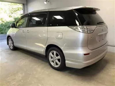 Toyota ESTIMA HYBRID