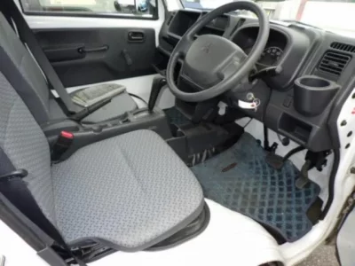 Mitsubishi MINICAB TRUCK