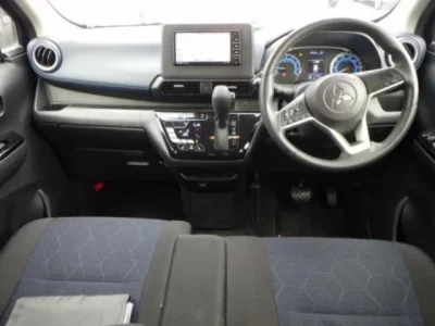 Mitsubishi EK X