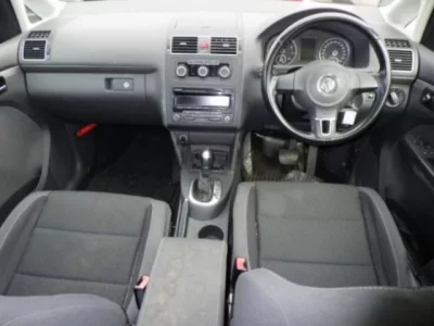 Volkswagen GOLF TOURAN