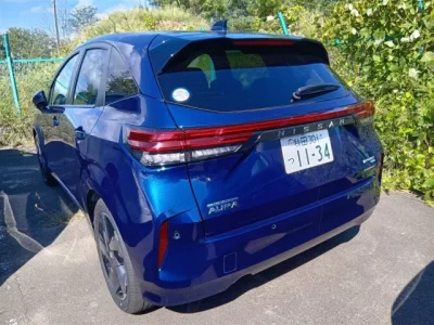 Nissan AURA
