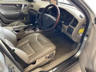 Volvo XC70