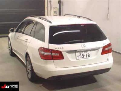 Mercedes-Benz E CLASS WAGON