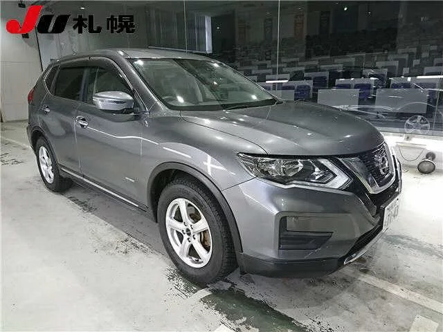 Nissan X-TRAIL