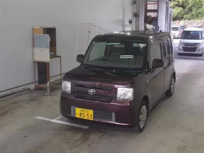 Toyota PIXIS SPACE