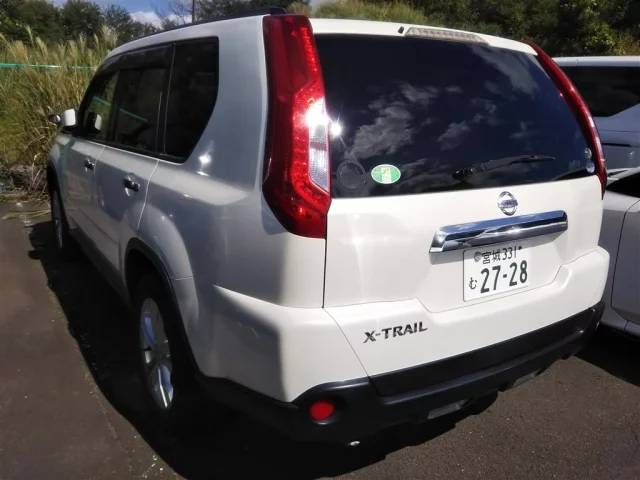 Nissan X-TRAIL