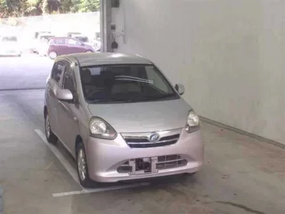 Daihatsu MIRA E S