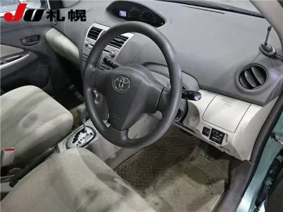 Toyota BELTA