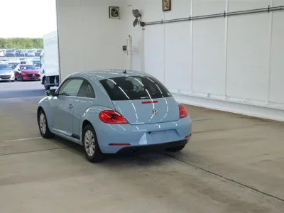 Volkswagen THE BEETLE