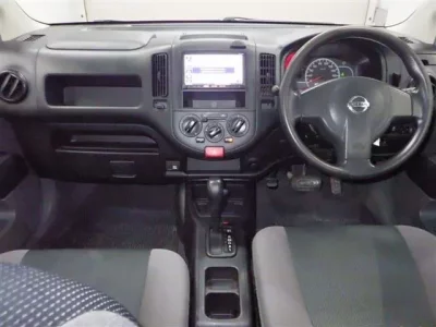 Nissan AD