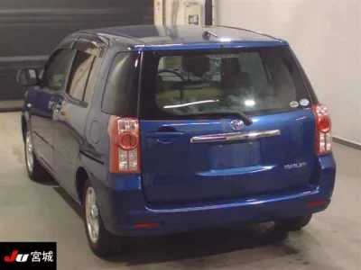 Toyota RAUM