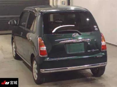 Daihatsu MIRA