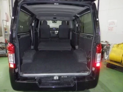 Nissan CARAVAN VAN