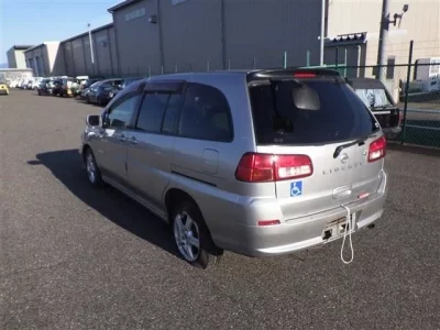 Nissan LIBERTY
