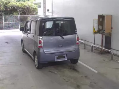 Daihatsu TANTO EXE