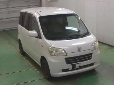 Daihatsu TANTO EXE