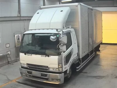 Mitsubishi FUSO FIGHTER