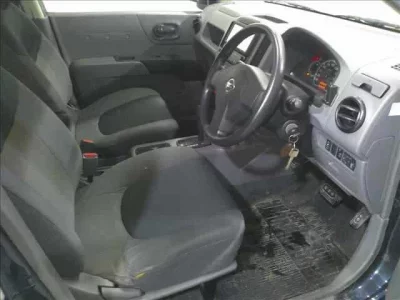 Nissan AD