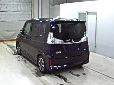 Mitsubishi DELICA D2