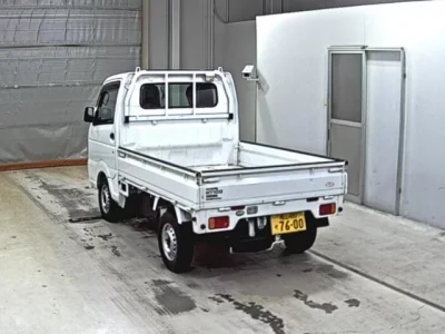 Nissan CLIPPER TRUCK