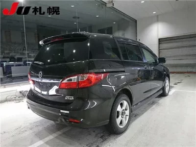 Nissan LAFESTA