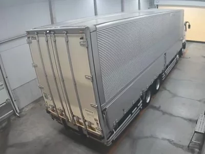 Mitsubishi FUSO TRUCK